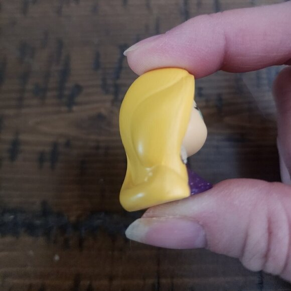 Disney Doorables Series 6 Special Edition "Rapunzel" Disney Princess - Picture 4 of 10